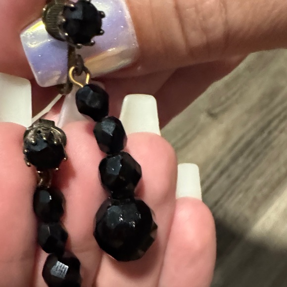 Vintage Vendome Jet Black Clip On Earrings - Picture 10 of 10